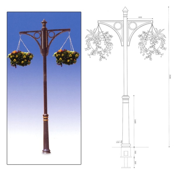 Blueton street furniture Ref 3300 Hanging basket column